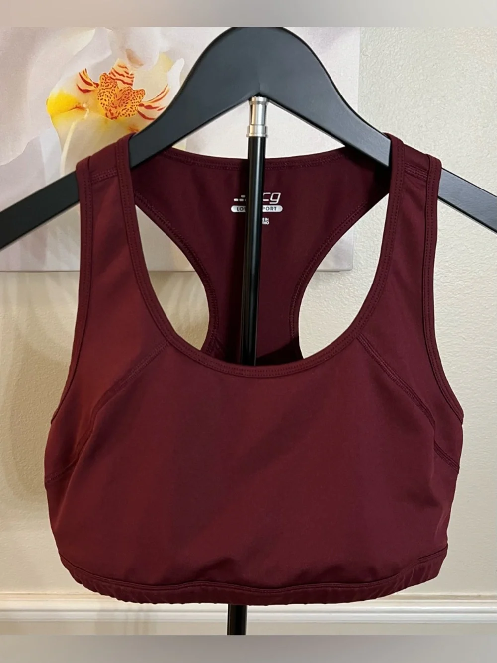 BCG Women's Low Keyhole Back Low-Support Sports Bra! Size Large.